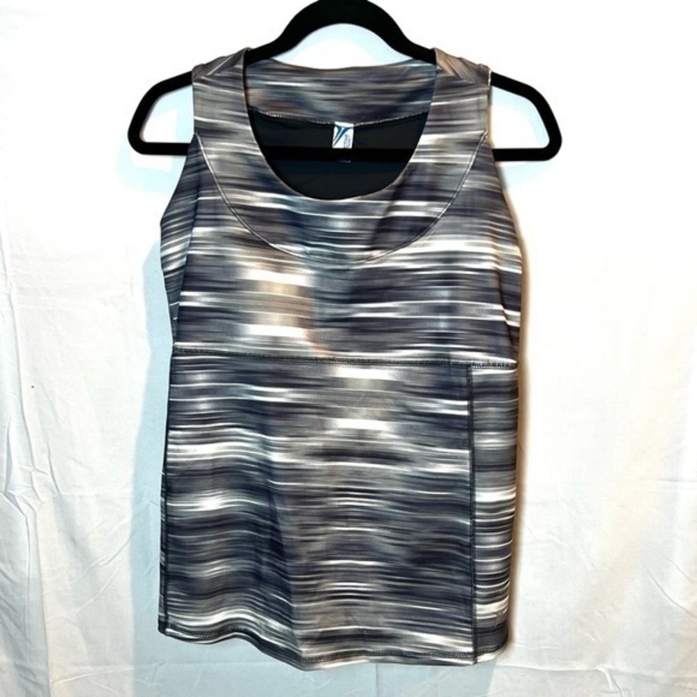 Old Navy Plus Size Active Athletic Tank Top 1X.